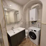 Appartamento Indipendente 2 5 Posti Letto Pressi Piazza Duomo