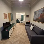 Appartamento Indipendente 2 5 Posti Letto Pressi Piazza Duomo